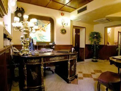Scalinata Di Piazza Di Spagna 3*